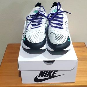 Women's Nike Air Max 270 Grapes. Size 7